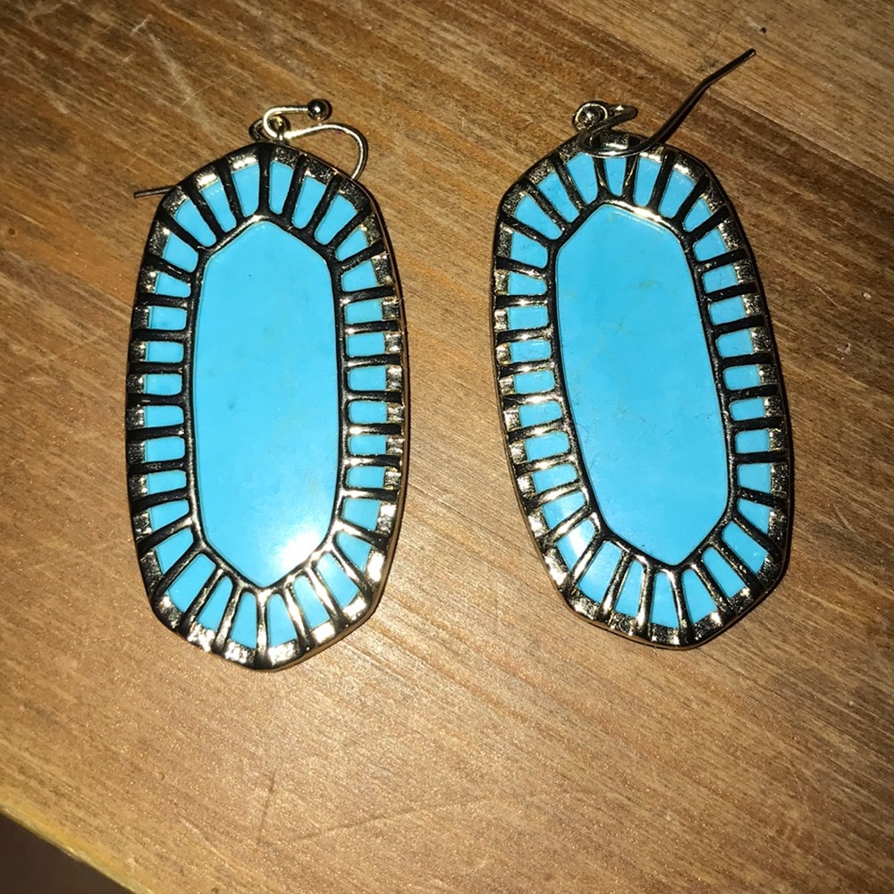Kendra Scott earrings